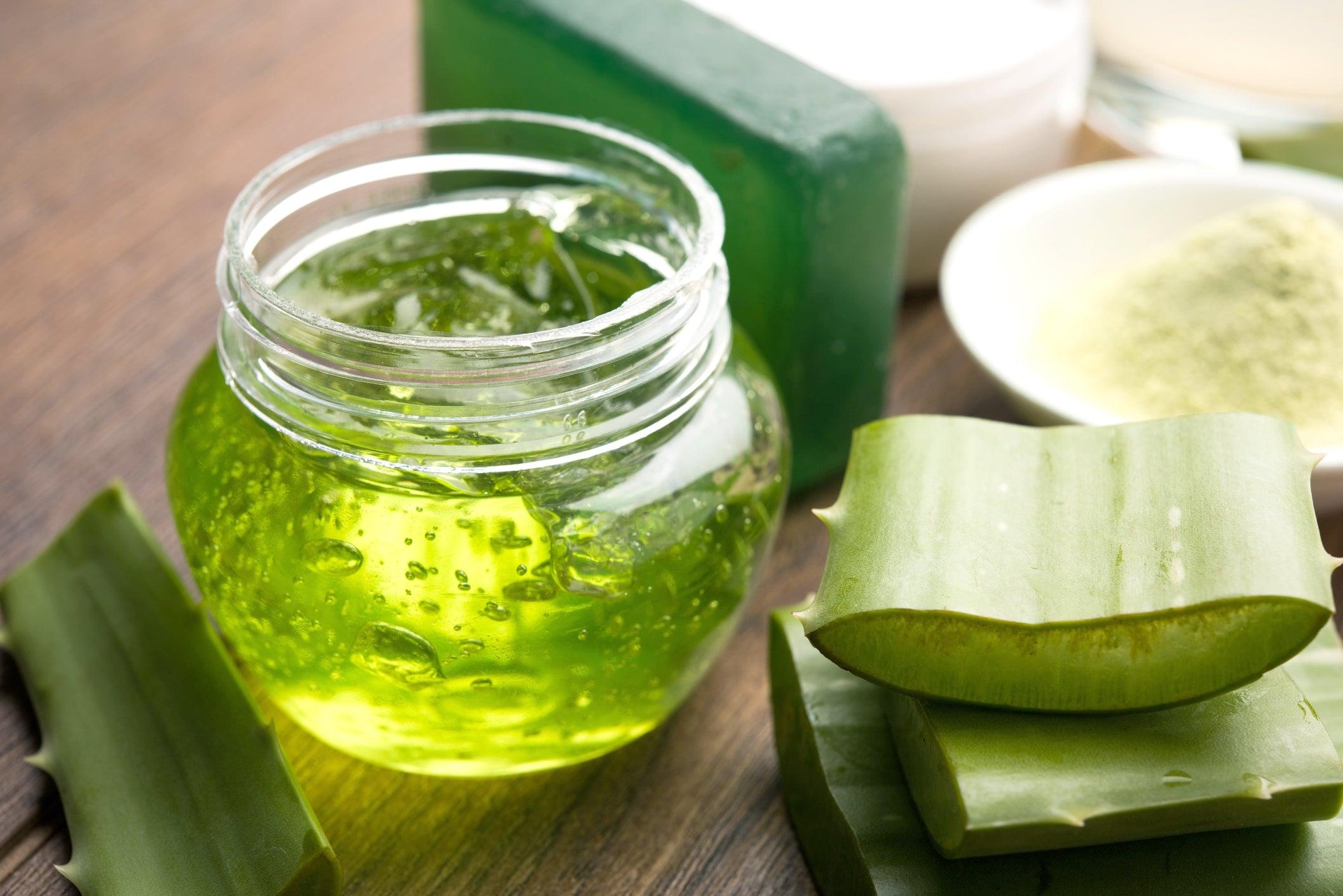 Home Remedies for Skin Care – A Dermatologist’s Perspective 5 Aloe Vera Gel